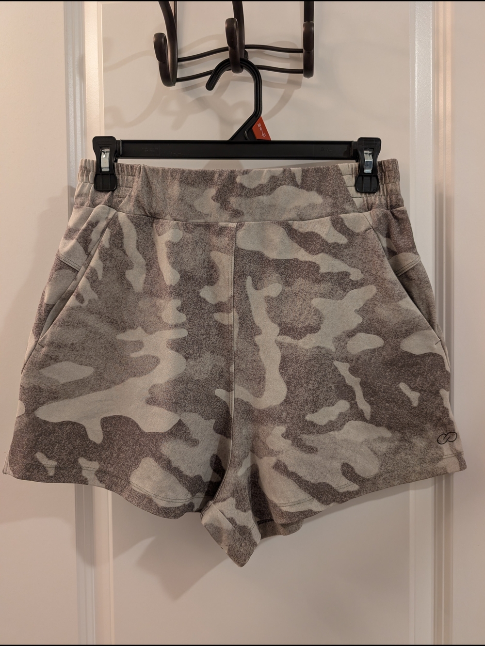 Camo Calia Shorts